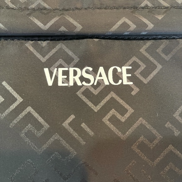 Versace new back pack - Picture 9 of 12